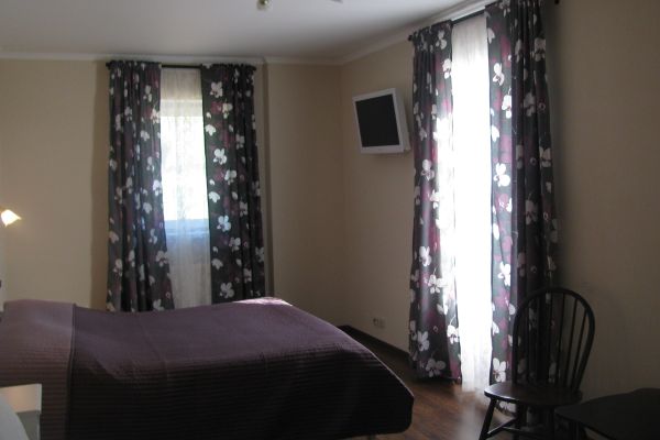 Gallery Art Hotel (Tarusa)